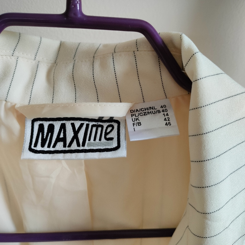 Vintage Single Breasted Striped Blazer - Picture 5 of 17